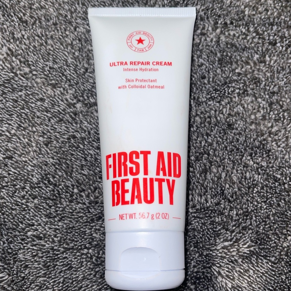 First Aid Beauty Ultra Repair Cream